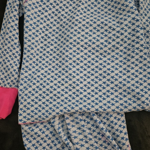 Victoria's Secret Pajama Set - Blue and Pink Star Pattern - Picture 3 of 4